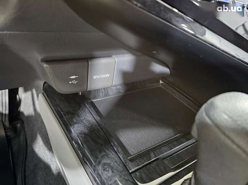 Toyota Camry 2017 - фото 29