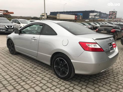 Honda Civic 2008 серый - фото 10