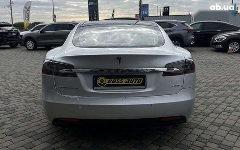 Tesla Model S 2018 - фото 6