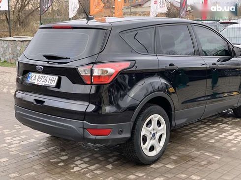 Ford Escape 2018 - фото 16