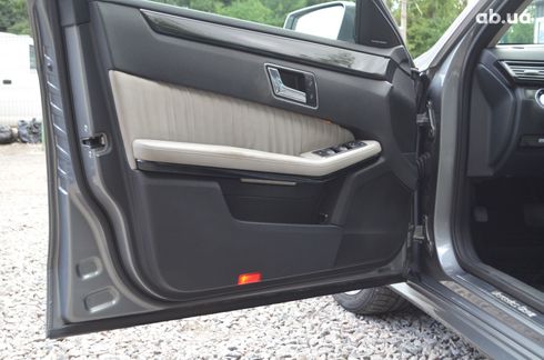 Mercedes-Benz E-Класс 2010 серый - фото 11