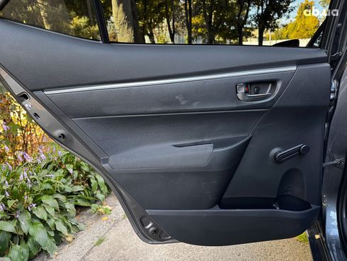Toyota Corolla 2017 серый - фото 20
