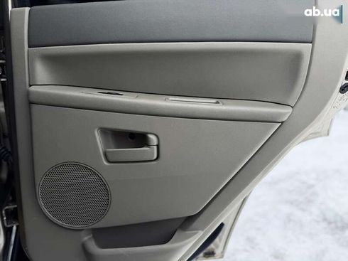 Jeep Grand Cherokee 2005 - фото 30