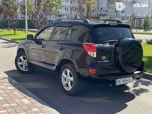 Toyota RAV4 2008 - фото 6