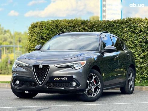 Alfa Romeo Stelvio 2017 - фото 2