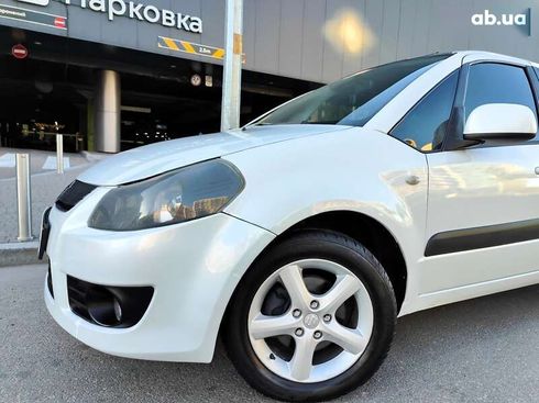 Suzuki SX4 2009 - фото 6