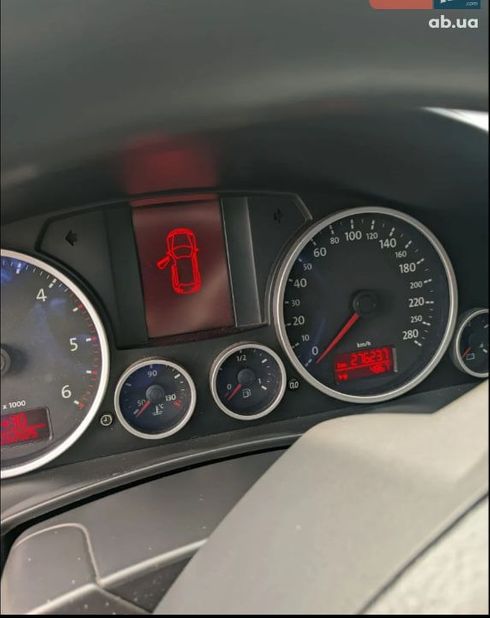 Volkswagen Touareg 2008 черный - фото 11