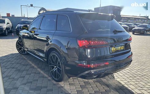 Audi Q7 2023 - фото 5