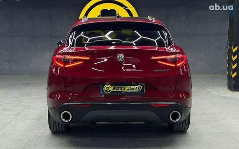 Alfa Romeo Stelvio 2021 - фото 5