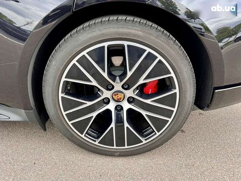 Porsche Taycan 2021 - фото 13