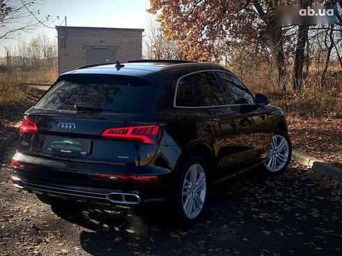 Audi Q5 2020 - фото 8