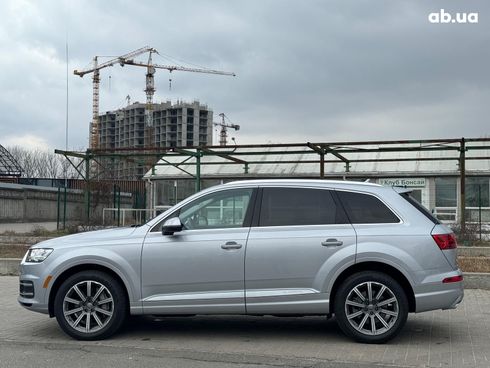 Audi Q7 2018 серый - фото 17