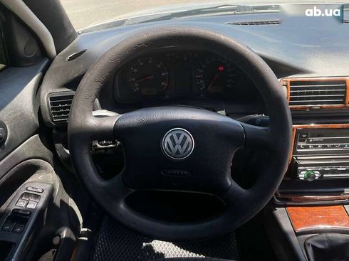 Volkswagen Passat 2000 - фото 17
