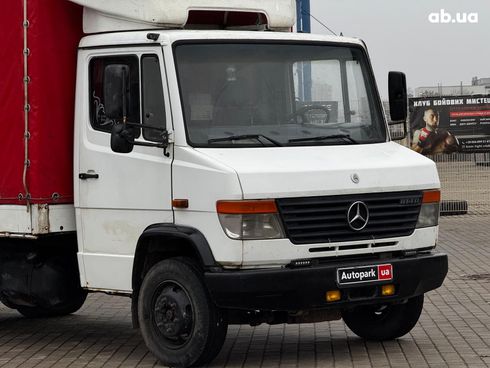 Mercedes-Benz 814 2001 белый - фото 18
