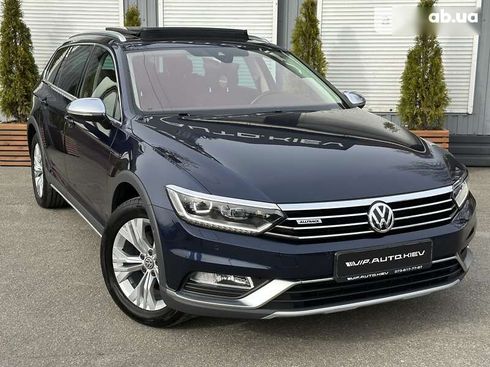 Volkswagen passat alltrack 2017 - фото 2