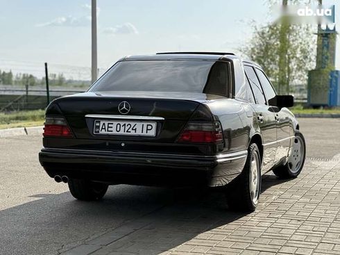 Mercedes-Benz E-Класс 1995 - фото 15