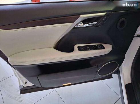 Lexus RX 2019 - фото 12