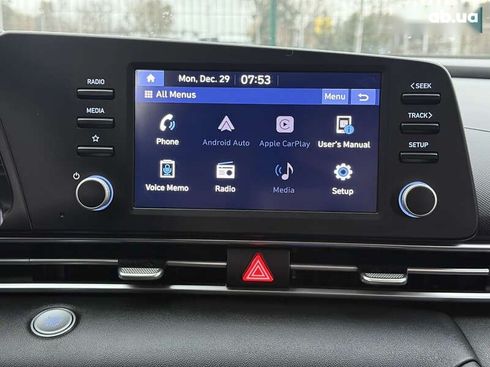 Hyundai Elantra 2021 - фото 28