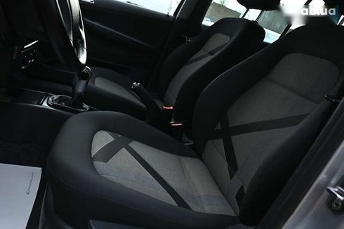 Skoda Fabia 2007 - фото 16