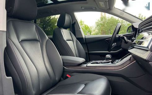 Audi Q8 2019 - фото 14