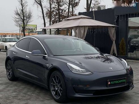 Tesla Model 3 2019 - фото 9