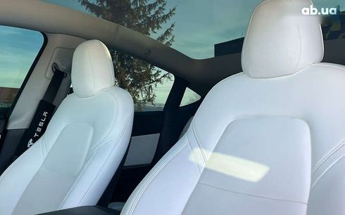Tesla Model Y 2020 - фото 17