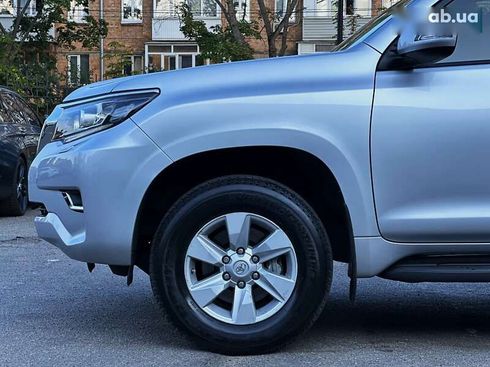 Toyota Land Cruiser Prado 2020 - фото 10