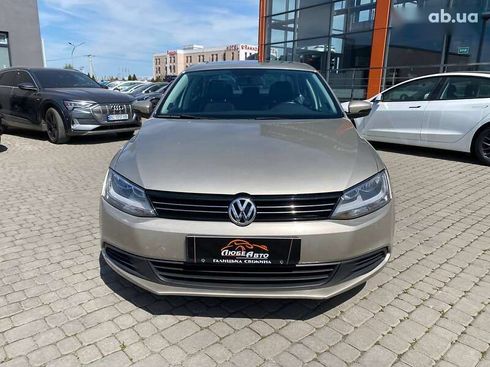 Volkswagen Jetta 2012 - фото 2