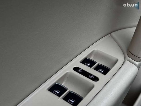 Volkswagen Touareg 2012 - фото 14