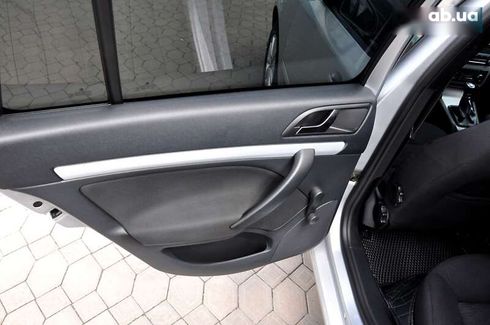 Skoda Octavia 2011 - фото 20