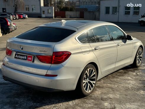 BMW 5 серия 2013 серый - фото 10