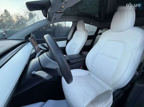 Tesla Model Y 2021 - фото 15