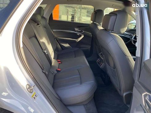 Audi E-Tron 2021 - фото 24