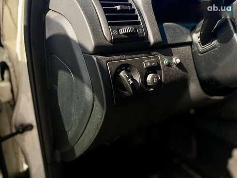 SsangYong Rexton 2017 - фото 25