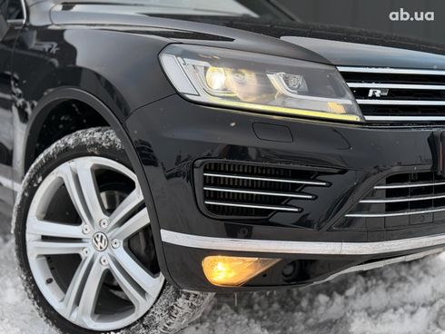 Volkswagen Touareg 2017 черный - фото 5
