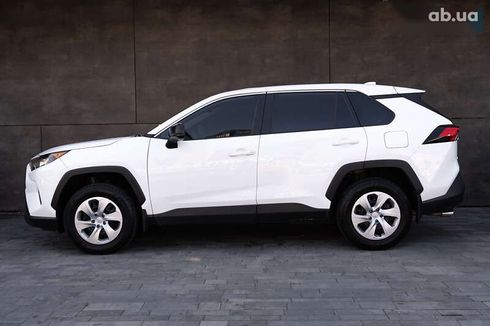 Toyota RAV4 2022 - фото 7