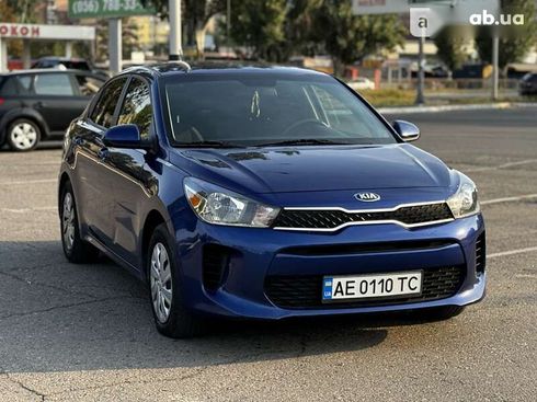 Kia Rio 2019 - фото 13