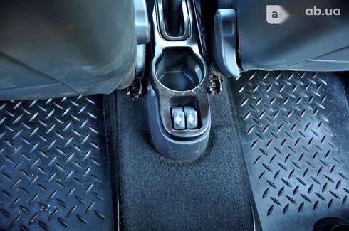 Renault Duster 2011 - фото 24