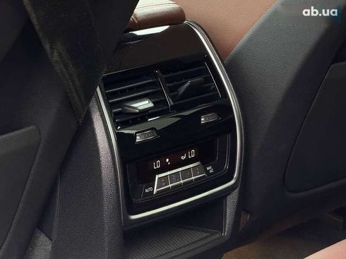 BMW X5 2018 - фото 29