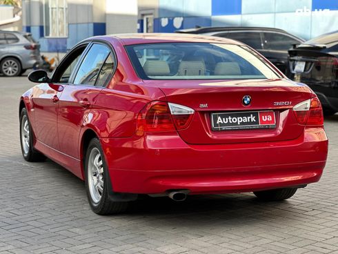BMW 3 серия 2007 красный - фото 7