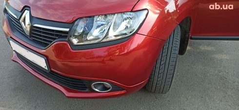 Renault Logan MCV 2013 вишневый - фото 4