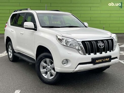 Toyota Land Cruiser Prado 2017 - фото 6