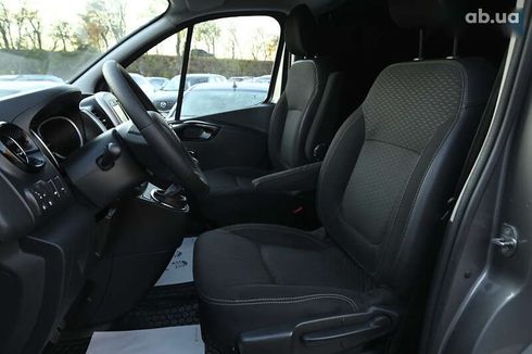 Opel Vivaro 2015 - фото 20