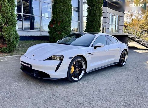 Porsche Taycan 2020 - фото 7