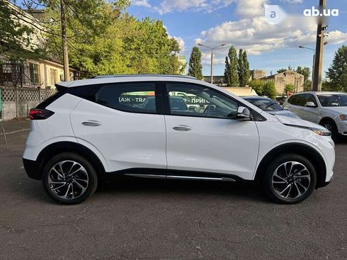 Chevrolet Bolt 2023 - фото 7