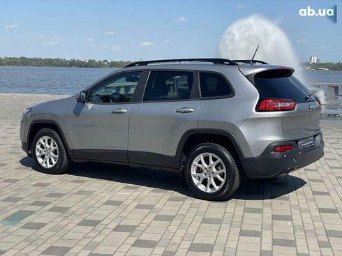 Jeep Cherokee 2015 - фото 13