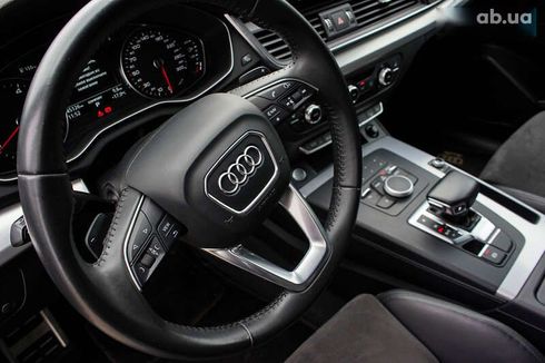 Audi Q5 2017 - фото 23