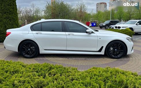 BMW 7 серия 2017 - фото 8