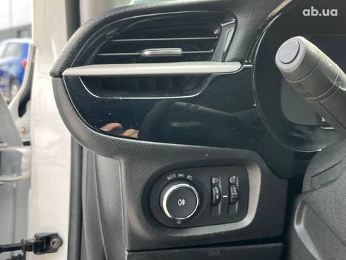 Opel Corsa 2022 белый - фото 5