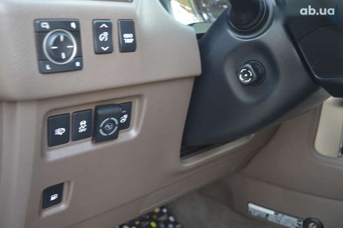 Lexus GX 2012 - фото 20